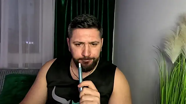 Gold Alpha Boy online show from 03/27/26, 04:51