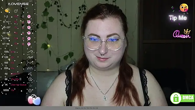 Snapshot of Alicia_love00 chatting on 05/03/26, 11:27 Alicia love00 online show from 05/03/26, 11:27