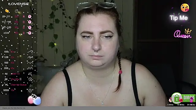 Snapshot of Alicia_love00 chatting on 05/27/26, 05:26 Alicia love00 online show from 05/27/26, 05:26