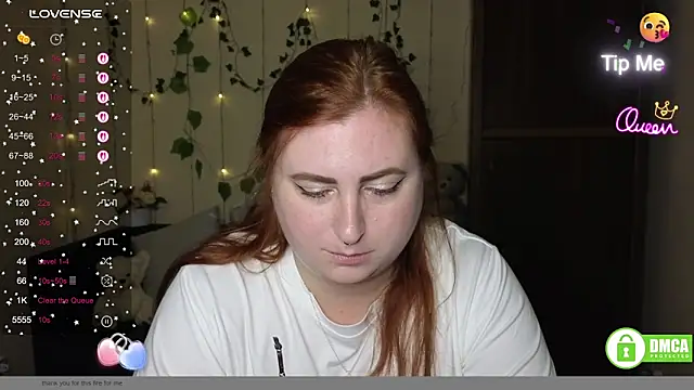 Snapshot of Alicia_love00 chatting on 06/03/26, 11:24 Alicia love00 online show from 06/03/26, 11:24