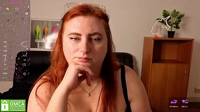 Snapshot of Alicia_love00 chatting on 07/28/26, 03:32 Alicia love00 online show from 07/28/26, 03:32