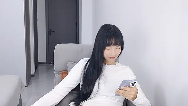 Lisa-3333 online show from 11/05/25, 02:06