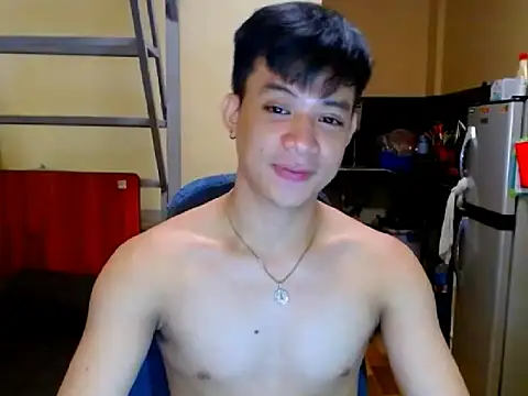 Snapshot of ASIANFULLYLOADEDCUM chatting on 10/11/25, 12:04 ASIANFULLYLOADEDCUM online show from 10/11/25, 12:04