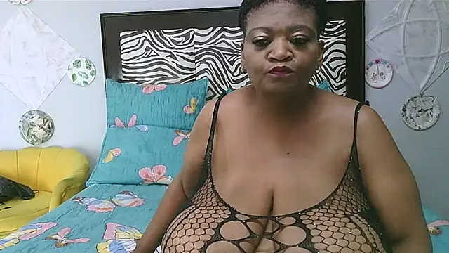 BUSTYKAYXX03 online show from 05/07/26, 03:28