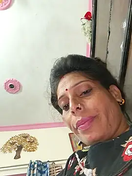 ISHANI-SINGH online show from 10/01/25, 02:28