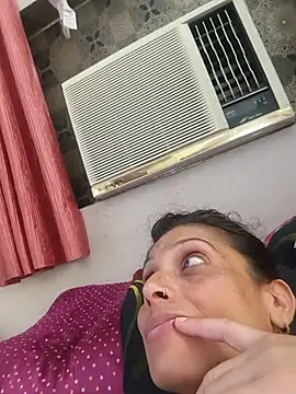 Snapshot of ISHANI-SINGH chatting on 07/09/26, 02:59 ISHANI-SINGH online show from 07/09/26, 02:59