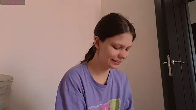 Lunliss online show from 02/15/26, 09:30