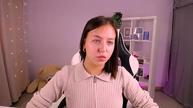 CindySparkl online show from 10/21/25, 03:51