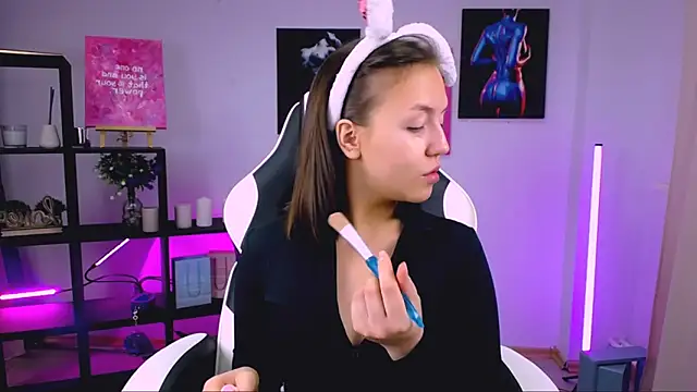 CindySparkl online show from 11/05/25, 02:22