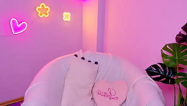 CindySparkl online show from 12/05/25, 03:37