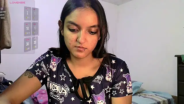 Snapshot of Ari_20_ chatting on 05/30/26, 07:33 Ari 20 online show from 05/30/26, 07:33