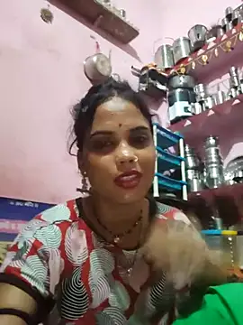 Snapshot of Cut_ragni chatting on 09/28/25, 05:29 Cut ragni online show from 09/28/25, 05:29