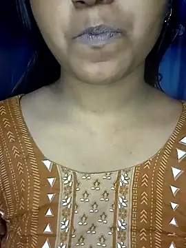 Snapshot of Soniya549 chatting on 10/05/25, 06:50 Soniya549 online show from 10/05/25, 06:50