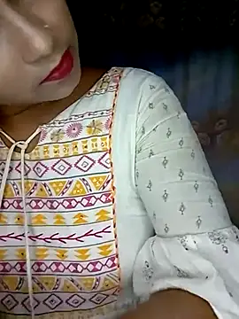 Snapshot of Soniya549 chatting on 10/14/25, 05:58 Soniya549 online show from 10/14/25, 05:58