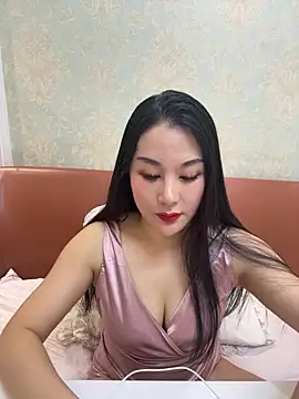 Candice888 online show from 02/04/26, 12:11