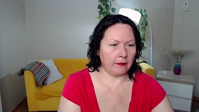 milf hornys online show from 11/18/25, 04:22