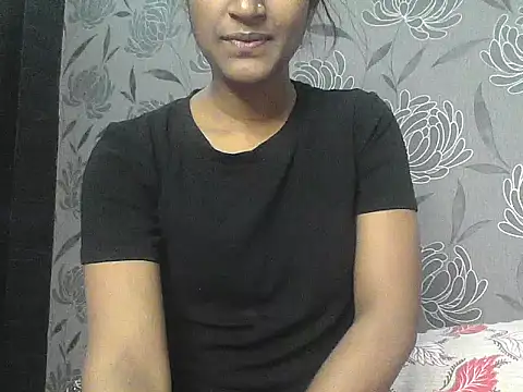 mickle james online show from 04/13/26, 09:37