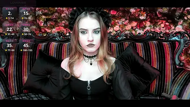 EllieMori online show from 10/26/25, 08:26