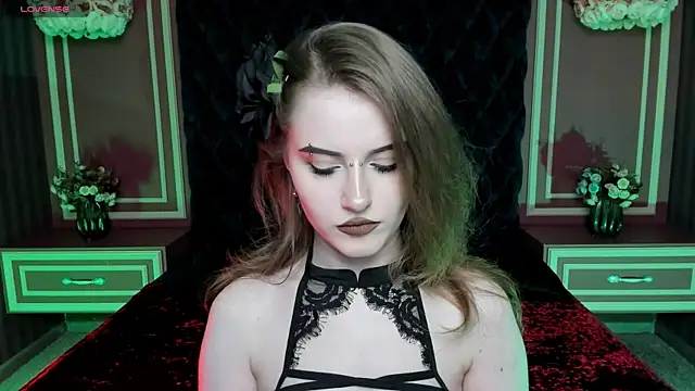 EllieMori online show from 04/19/26, 05:56