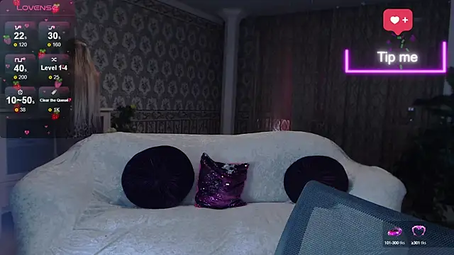 Snapshot of LiSinDoll chatting on 09/11/25, 01:28 LiSinDoll online show from 09/11/25, 01:28