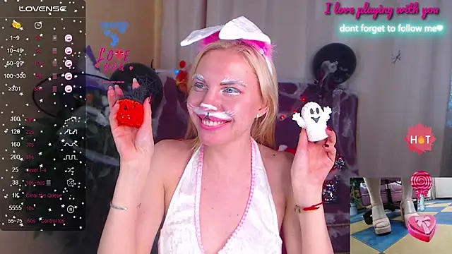 Snapshot of LiSinDoll chatting on 10/27/25, 07:23 LiSinDoll online show from 10/27/25, 07:23