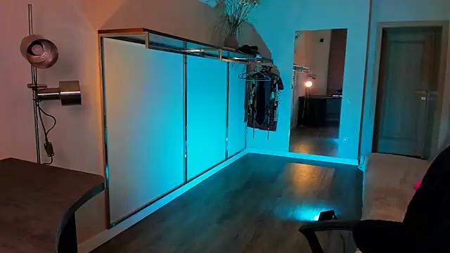 Meri Cutte online show from 03/25/26, 01:39