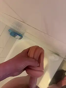 Buck2000 online show from 03/06/26, 06:04