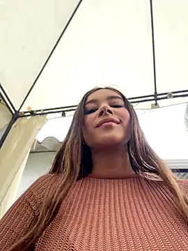 Snapshot of Natalia_vidal chatting on 09/20/25, 01:34 Natalia vidal online show from 09/20/25, 01:34