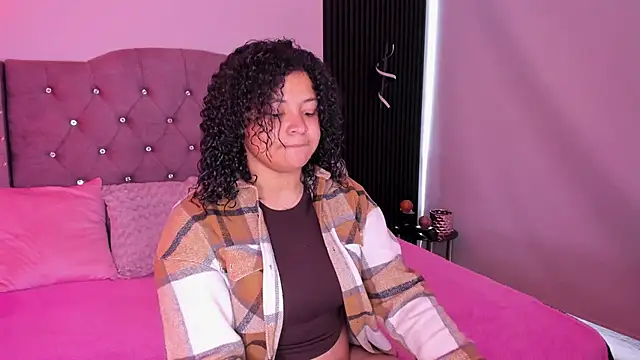 Dakota Mars online show from 10/18/25, 12:28