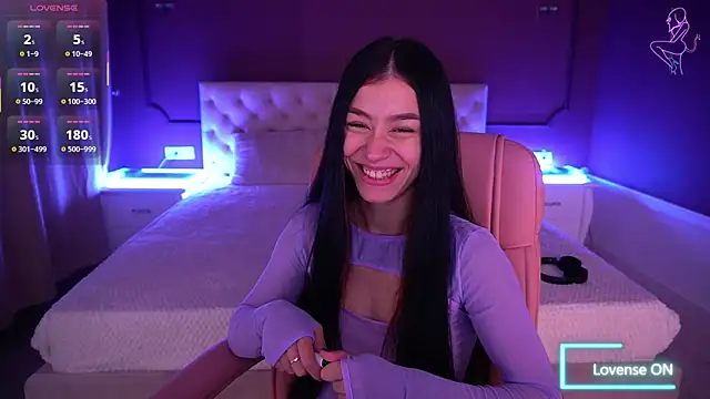 Snapshot of FataleNellie chatting on 11/30/25, 08:57 FataleNellie online show from 11/30/25, 08:57