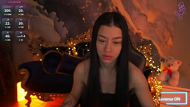 FataleNellie online show from 03/25/26, 09:54