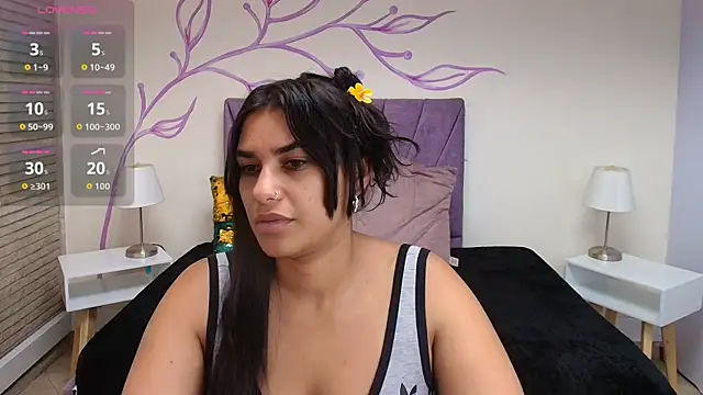 Lia Blake  online show from 09/11/25, 12:05