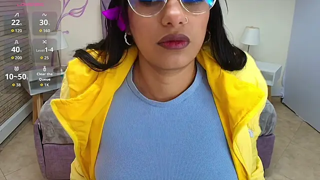 Lia Blake  online show from 09/14/25, 12:04