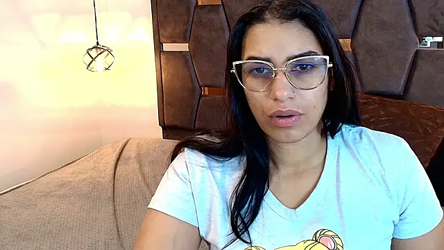 Lia Blake  online show from 04/11/26, 11:58