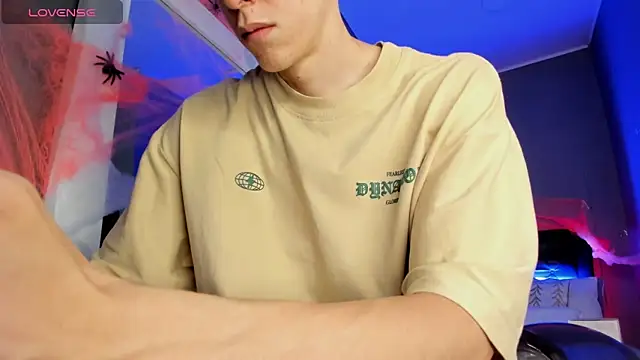 Jhon snow22 online show from 10/28/25, 01:14