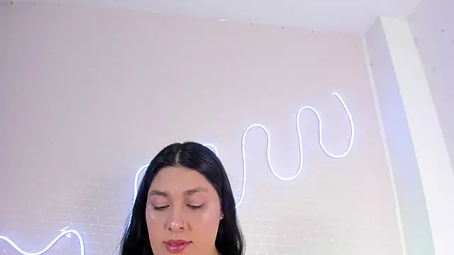 missweetpeach online show from 11/09/25, 05:33