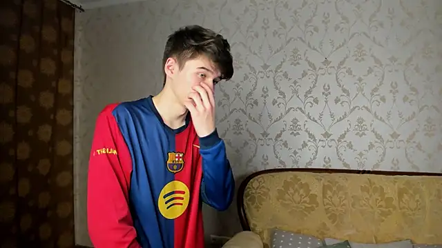 Snapshot of SherlockMax chatting on 10/09/25, 07:01 SherlockMax online show from 10/09/25, 07:01