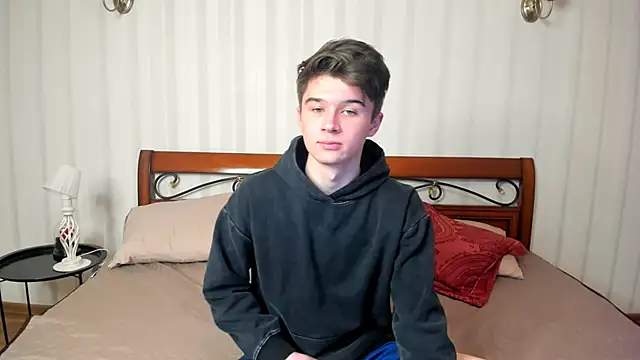 Snapshot of SherlockMax chatting on 10/10/25, 06:40 SherlockMax online show from 10/10/25, 06:40