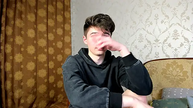 Snapshot of SherlockMax chatting on 10/11/25, 07:01 SherlockMax online show from 10/11/25, 07:01