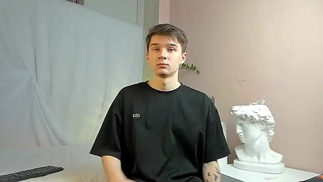 SherlockMax online show from 04/08/26, 07:25