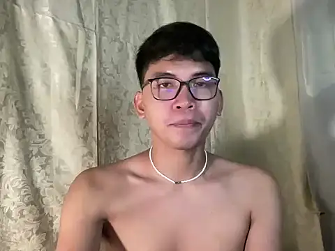 Snapshot of Euricka_Carter chatting on 01/07/26, 04:09 Euricka Carter online show from 01/07/26, 04:09