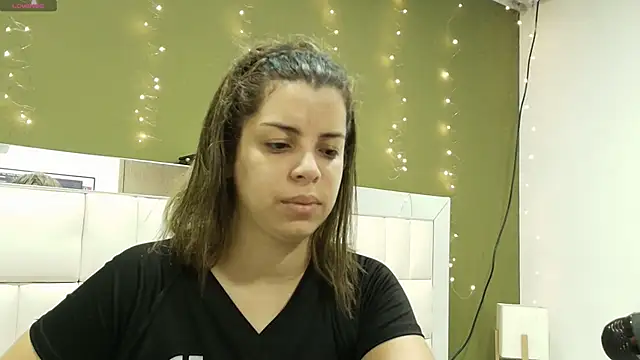 gisell gomez online show from 10/03/25, 11:40