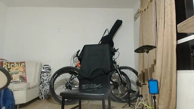 Thomasjons  online show from 03/20/26, 11:53