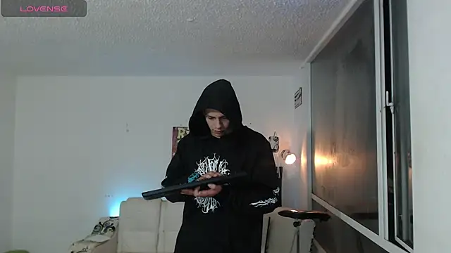 Thomasjons  online show from 04/18/26, 04:27