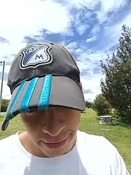 Thomasjons  online show from 06/06/26, 04:33