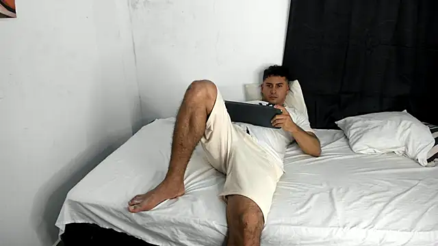 ashlan king online show from 10/14/25, 07:14