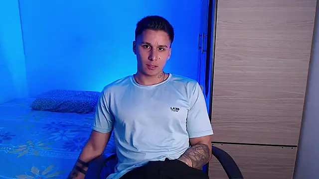 valentinosex1 online show from 11/09/25, 09:46