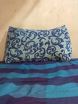 Bullboy8in online show from 12/16/25, 02:49