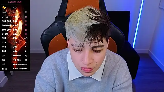 imlaiaaa online show from 10/28/25, 12:25