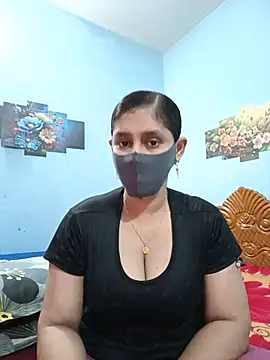 Snapshot of Cute_Faria chatting on 05/19/26, 01:00 Cute Faria online show from 05/19/26, 01:00